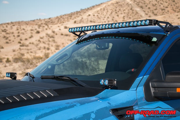 The hood-mounted Flex Duals and the 50-inch Flex Array lightbar give this Raptor plenty of nighttime visibility!