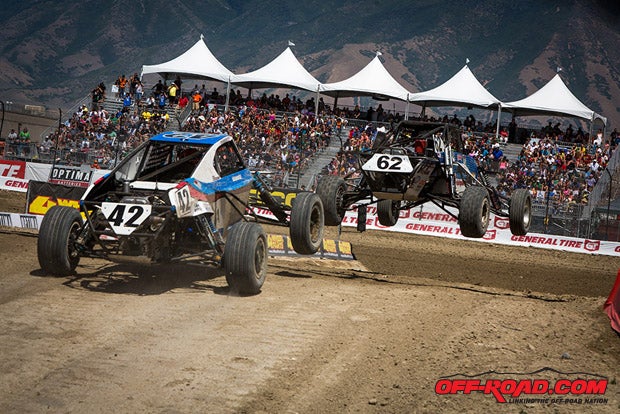 Kevin McCullough held off Pro Buggy points leader Chad George to earn the win at Round 8.