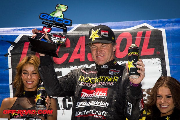At Round 8, Rob MacCachren earned his first Pro 2 of the season in the LOORRS series.